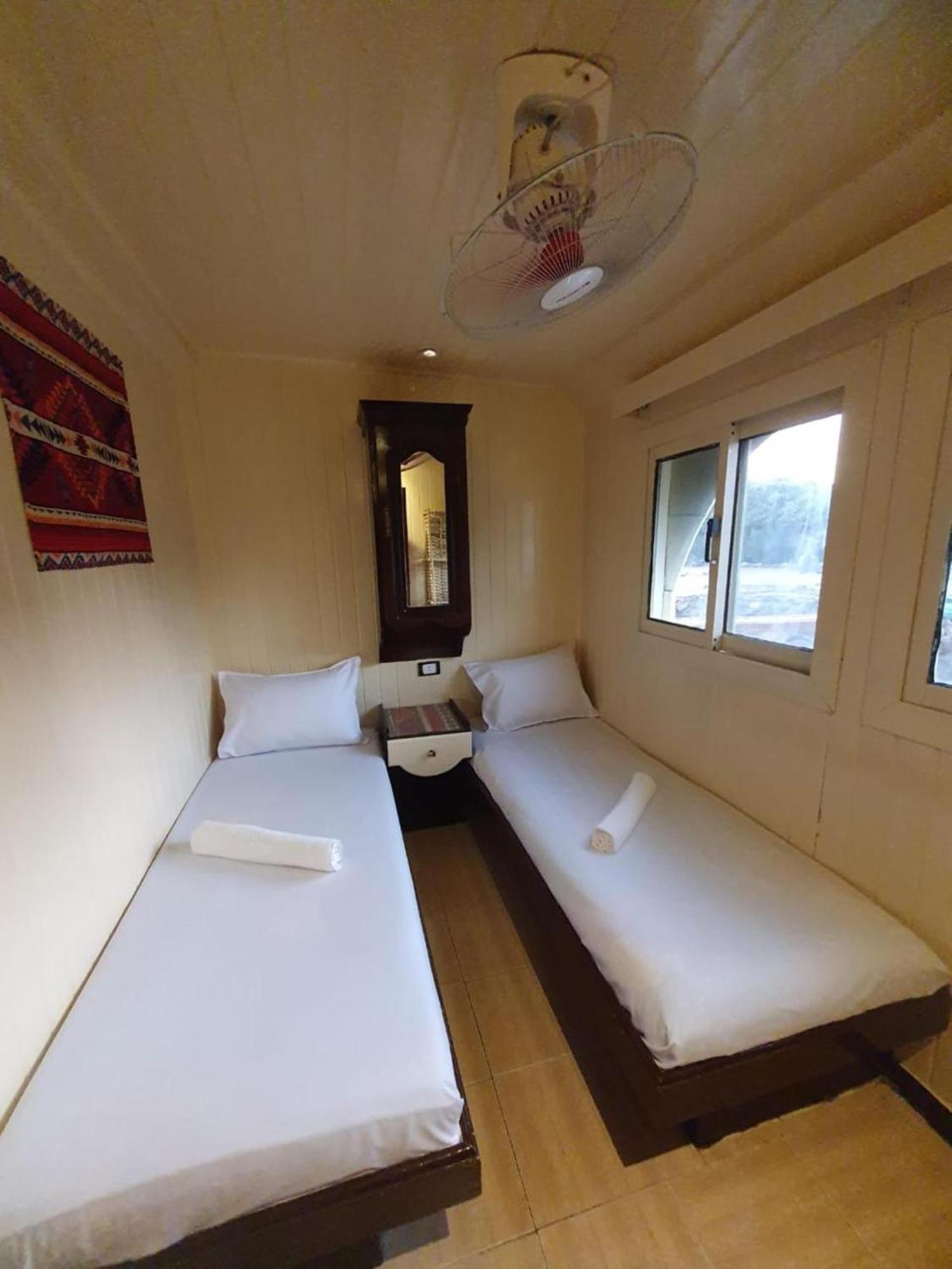 Moon Boat Hotel Luxor Bagian luar foto