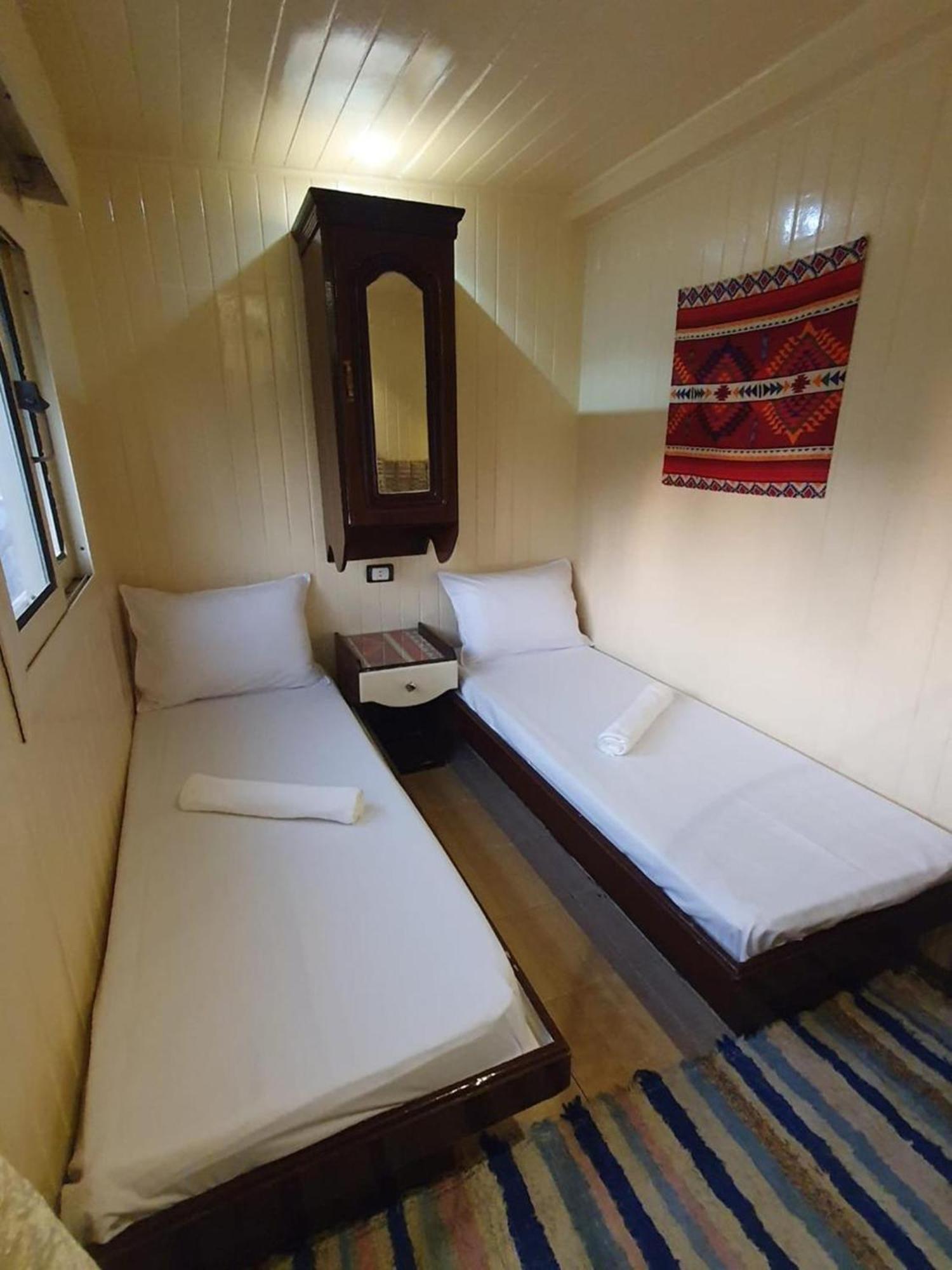 Moon Boat Hotel Luxor Bagian luar foto