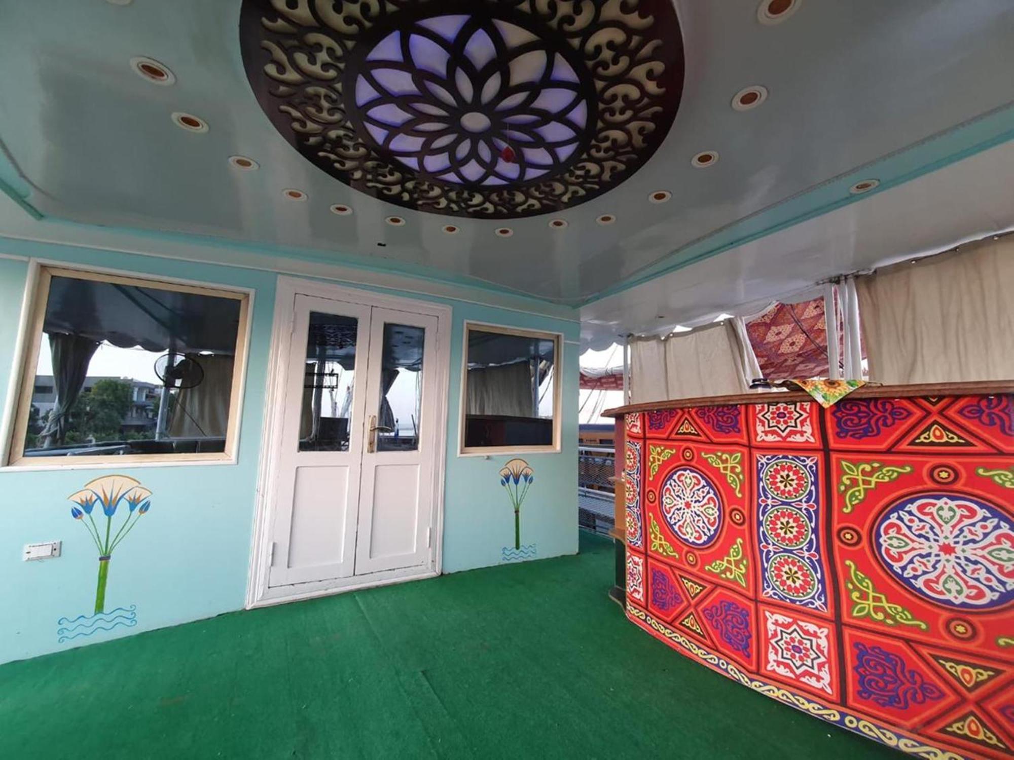Moon Boat Hotel Luxor Bagian luar foto